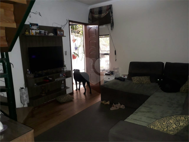 Sobrado à venda com 5 quartos, sendo 1 suíte,  em Vila Guilherme, São Paulo, SP