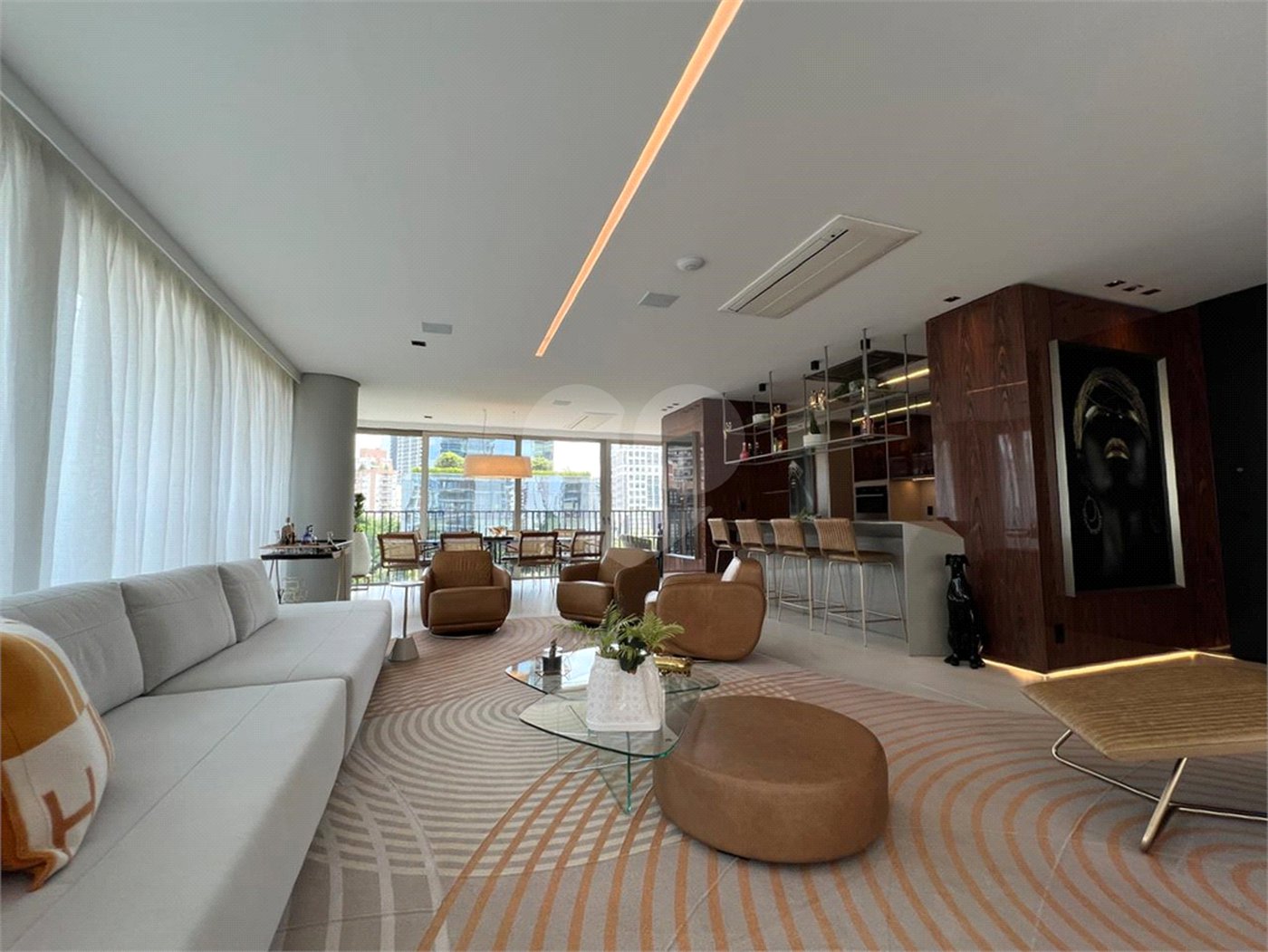 Apartamento à venda com 3 suítes em Vila Olímpia, São Paulo, SP