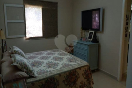 Casa à venda com 3 quartos, sendo 1 suíte,  em Bosque, Vinhedo, SP