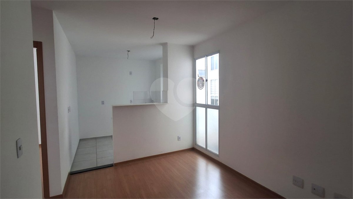 Apartamento à venda com 2 quartos em Vila Guilherme, Votorantim, SP