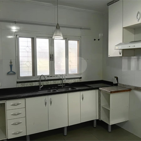 Casa à venda com 3 suítes em Vila Mike, São Roque, SP