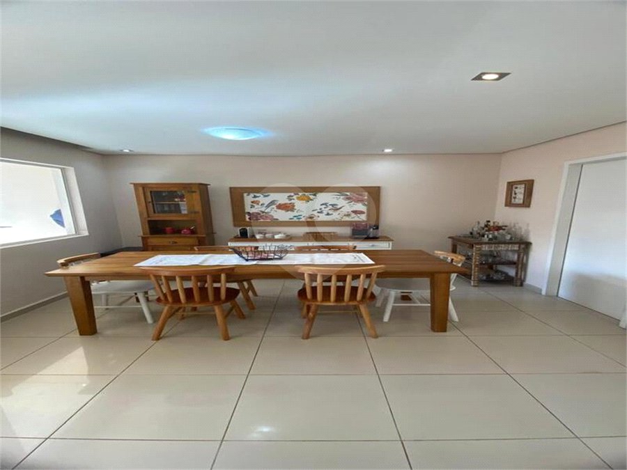 Casa à venda com 3 quartos, sendo 1 suíte, no condomínio Residencial Green Village, Indaiatuba - SP