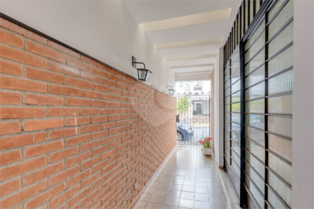 Casa de Vila à venda com 3 quartos, sendo 1 suíte, em Granja Julieta, São Paulo, SP