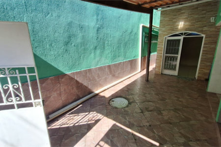 Sobrado à venda com 2 quartos em Campo Grande, Rio de Janeiro, RJ