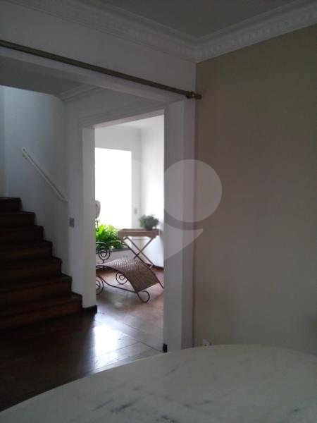Casa à venda com 4 quartos, sendo 3 suítes, em Jardim Leonor, São Paulo, SP