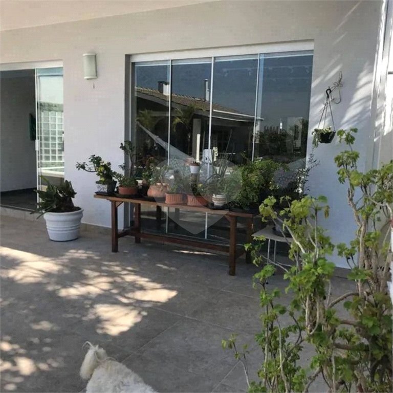 Casa à venda com 5 suítes em Parque dos Príncipes, São Paulo, SP