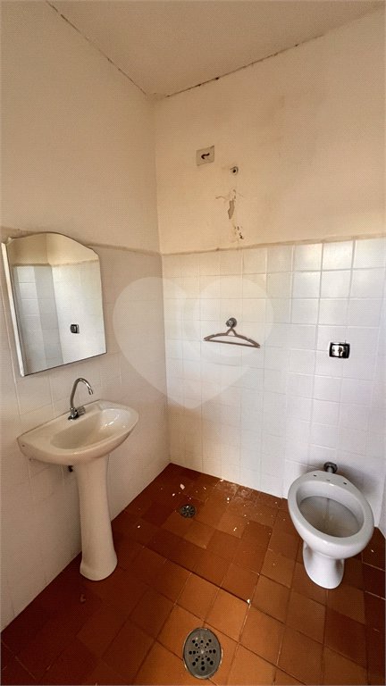 Sobrado à venda ou para alugar com 3 quartos, sendo 1 suíte, em Alto da Lapa, São Paulo, SP