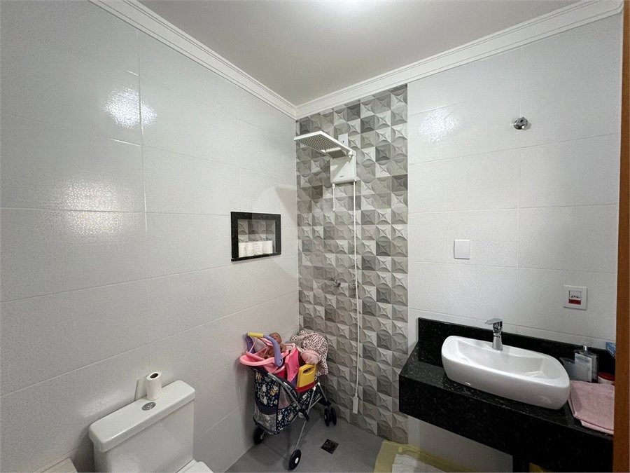 Casa à venda com 3 suítes no condomínio Vila Ytu, Indaiatuba - SP