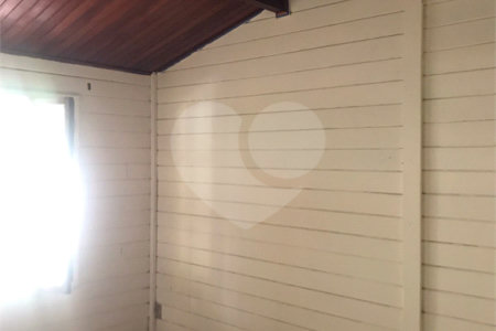 Casa à venda com 3 quartos, sendo 1 suíte, no condomínio Zuleika Jabour, Salto - SP