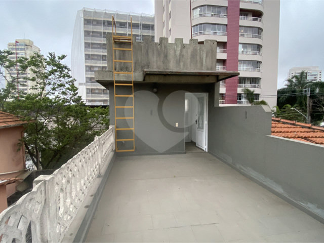 Sobrado à venda com 2 quartos, sendo 1 suíte,  em Campo Belo, São Paulo, SP