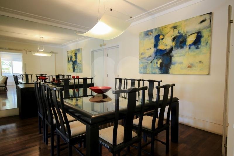Casa à venda com 3 quartos, sendo 2 suítes,  em Vila Tramontano, São Paulo, SP