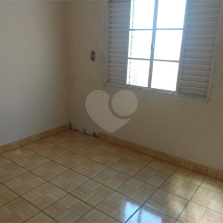 Casa à venda com 3 quartos em Vila Apolo, Itapetininga, SP