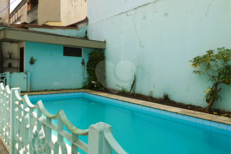 Casa à venda com 3 suítes em MORUMBI, São Paulo, SP