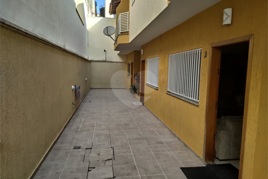 Casa à venda com 3 quartos, sendo 1 suíte, no condomínio Piemonte - Angelo Bortolo, São Paulo - SP