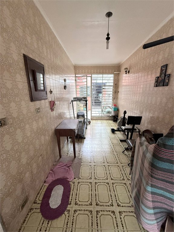 Casa à venda com 3 quartos, sendo 1 suíte, em Chora Menino, São Paulo, SP