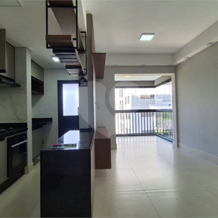 Apartamento à venda com 3 quartos, sendo 1 suíte,  em Além Ponte, Sorocaba, SP