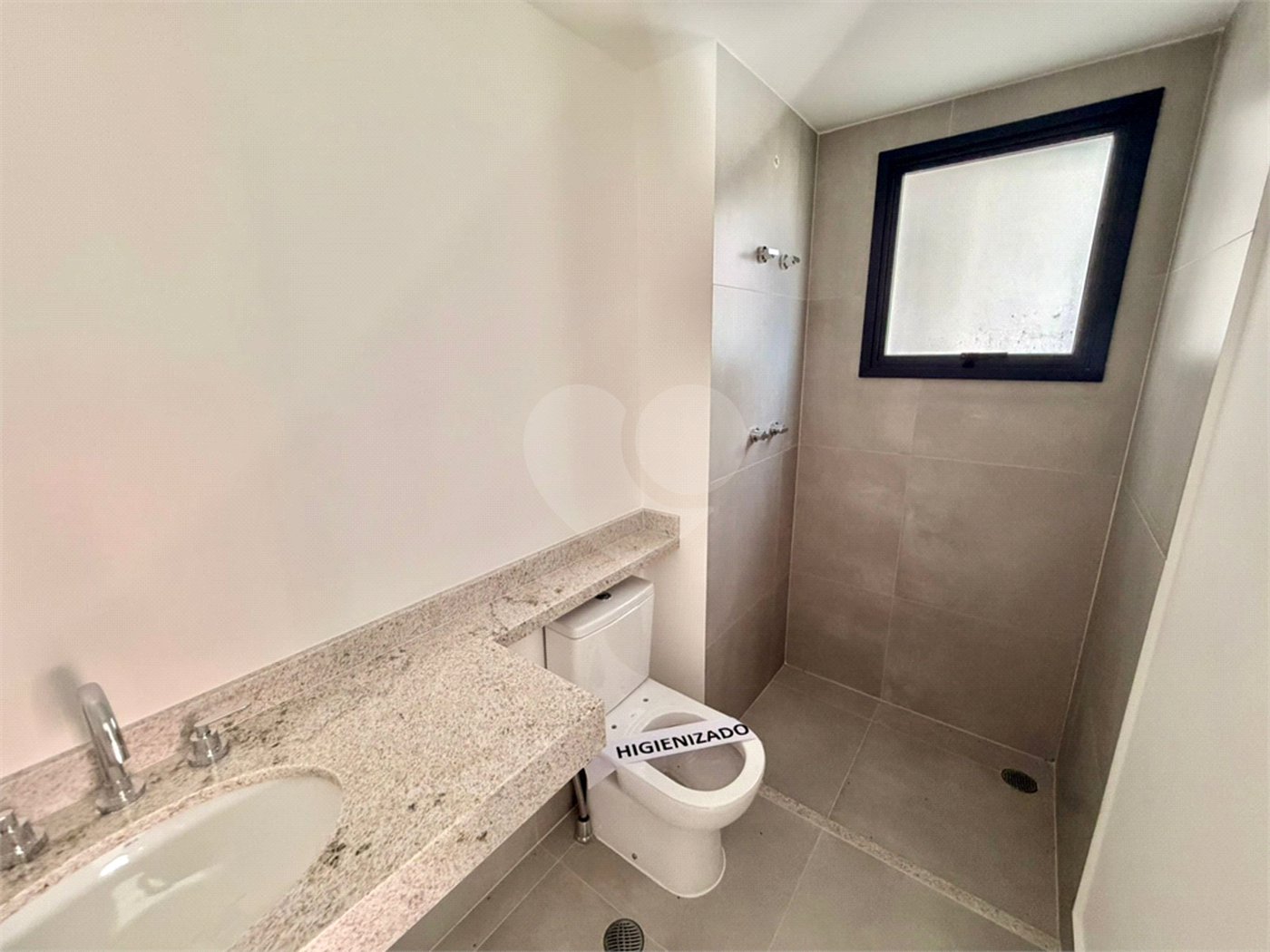 Apartamento à venda com 4 quartos, sendo 3 suítes, em Água Branca, São Paulo, SP
