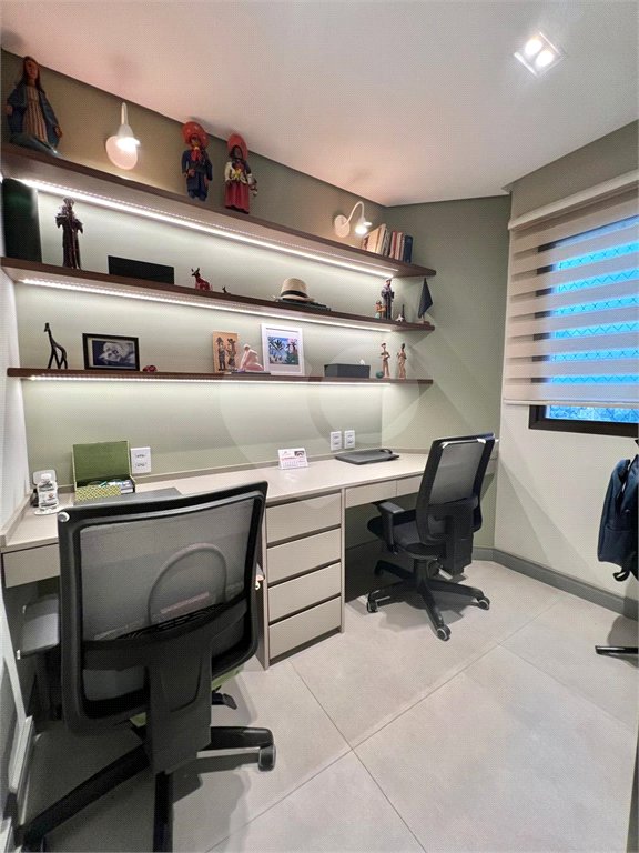 Apartamento à venda com 3 quartos, sendo 1 suíte, em Parque São Domingos, São Paulo, SP