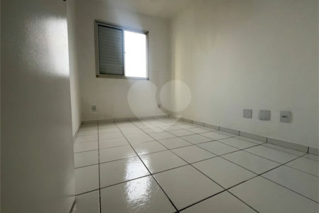 Apartamento à venda com 3 quartos, sendo 1 suíte, em Vila Amélia, São Paulo, SP