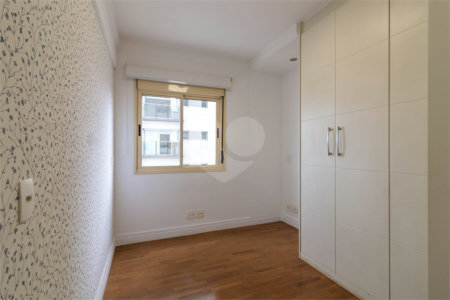 Apartamento à venda com 2 suítes em Pinheiros, São Paulo, SP
