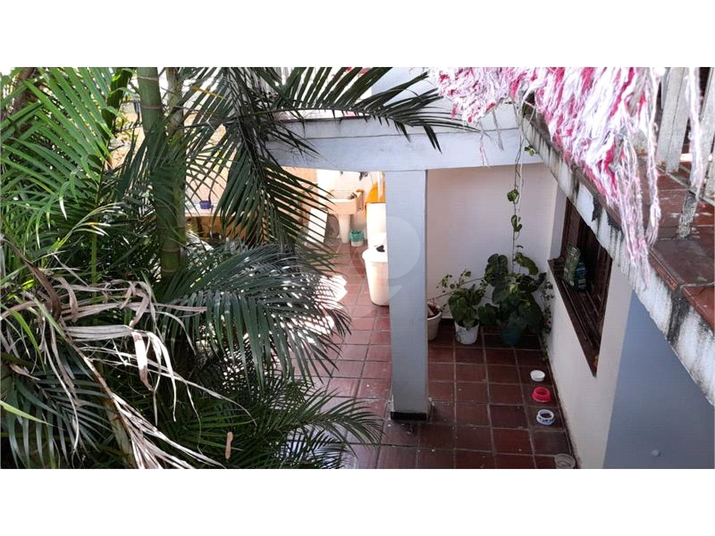 Casa à venda ou para alugar com 5 quartos, sendo 1 suíte, em Vila Romero, São Paulo, SP