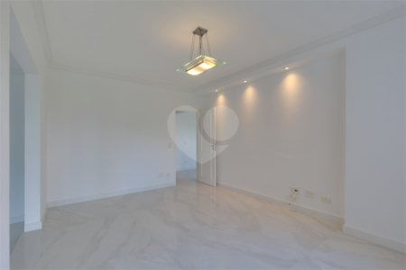 Apartamento à venda com 4 suítes em Jardim Marajoara, São Paulo, SP