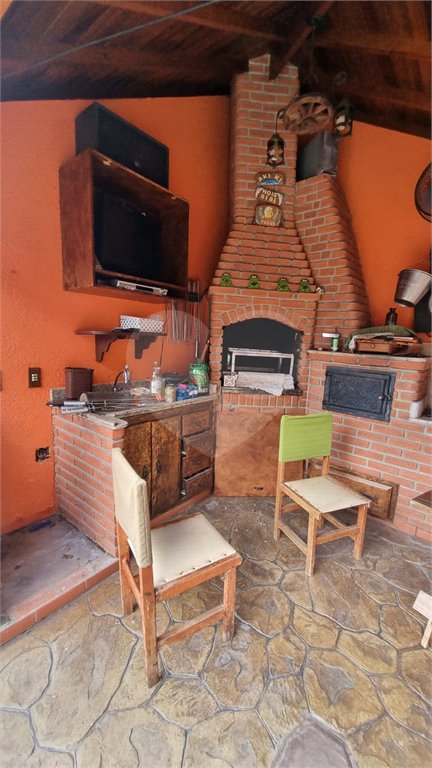 Casa à venda com 4 quartos, sendo 2 suítes, no condomínio Aruã Eco Park, Mogi das Cruzes - SP