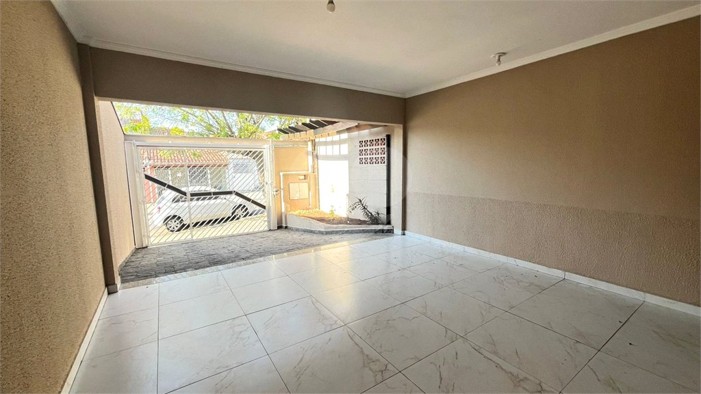 Casa à venda com 3 quartos, sendo 1 suíte, em Jardim São Lourenzo, Sorocaba, SP