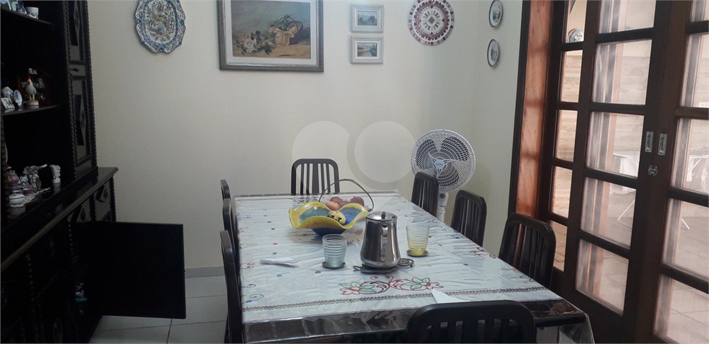 Casa à venda com 3 quartos, sendo 2 suítes, em Jardim Leonor, São Paulo, SP