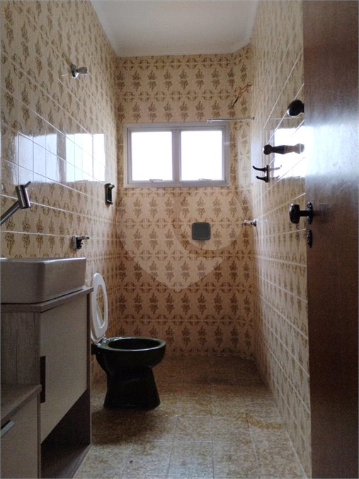 Sobrado à venda com 3 quartos, sendo 1 suíte,  em Jardim Jabaquara, São Paulo, SP