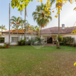 Casa Térrea à venda com 5 quartos, sendo 3 suítes, em Jardim Marajoara, São Paulo, SP
