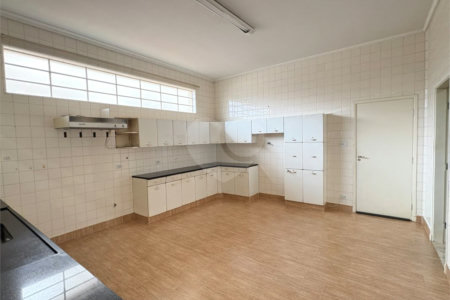 Casa à venda com 6 quartos no Centro, Mogi das Cruzes, SP