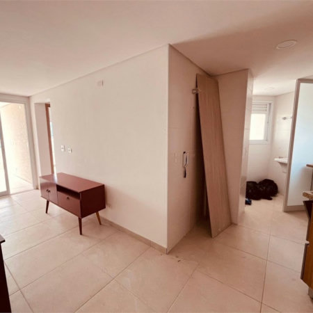 Apartamento com Varanda Gourmet em Condomínio Clube na Enseada – 2 Dormitórios