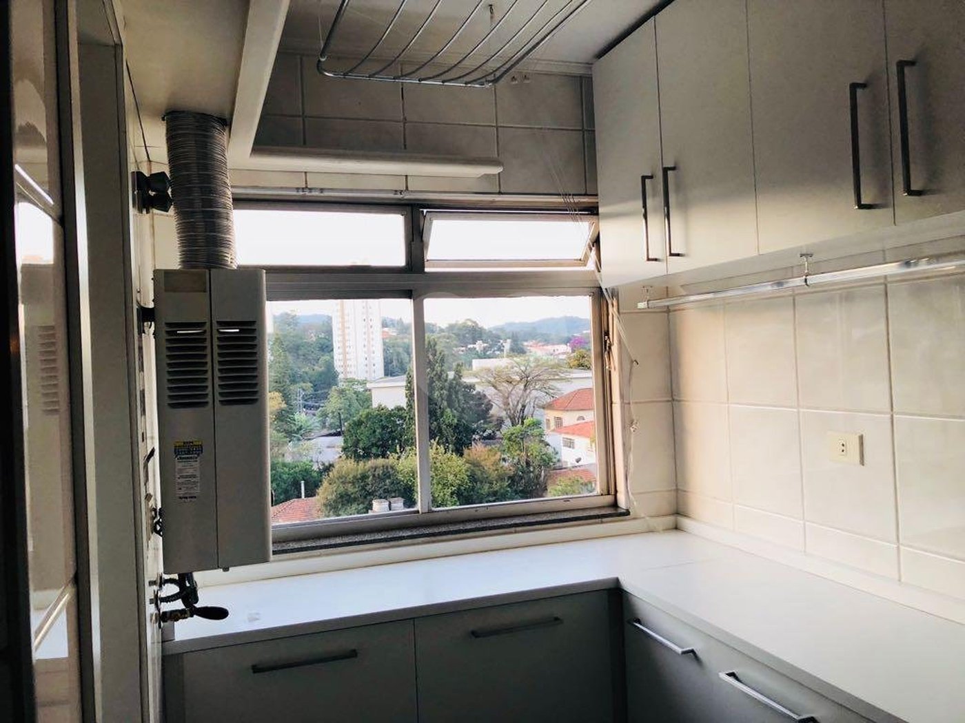 Apartamento à venda com 4 quartos, sendo 2 suítes, em Tremembé, São Paulo, SP