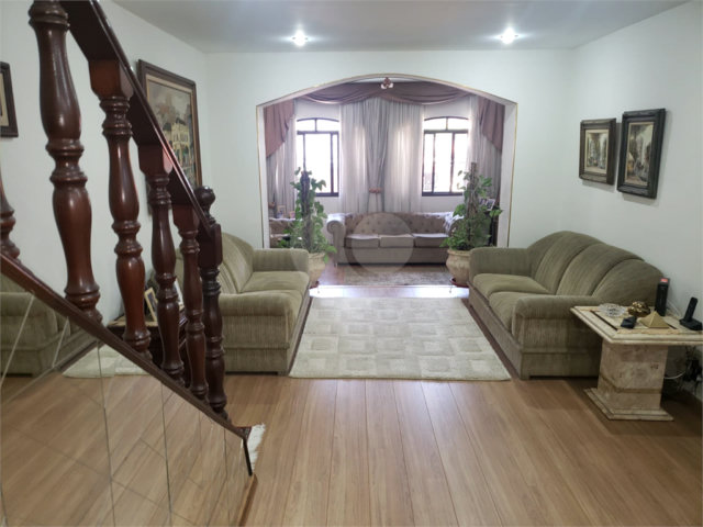 Sobrado à venda com 3 quartos, sendo 1 suíte,  em Vila Guilherme, São Paulo, SP
