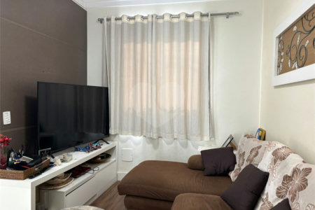 Casa à venda com 3 quartos, sendo 1 suíte, no condomínio Vila Nova Horizonte, Suzano - SP