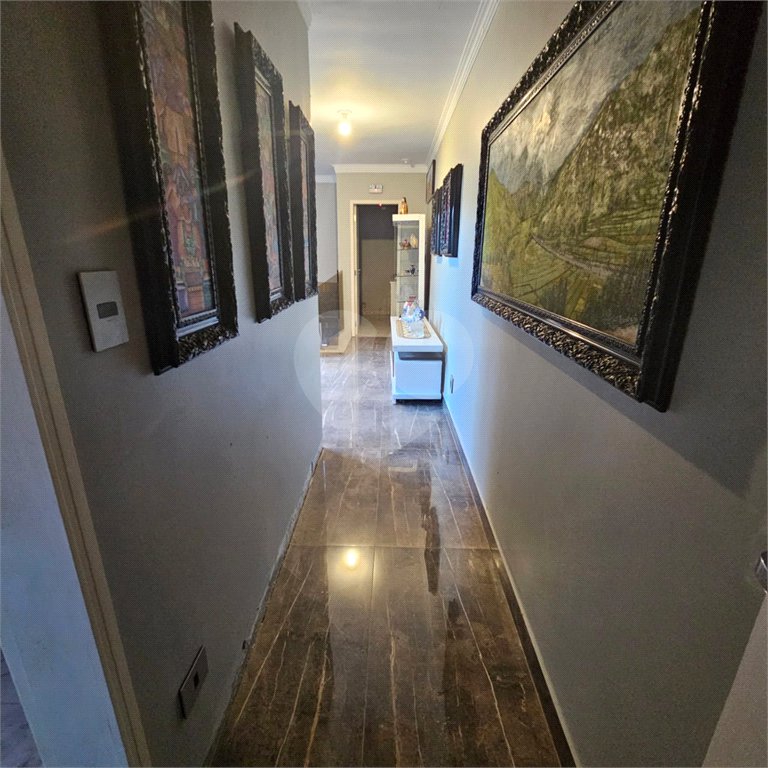 Sobrado à venda com 4 quartos, sendo 2 suítes, em Saúde, São Paulo, SP