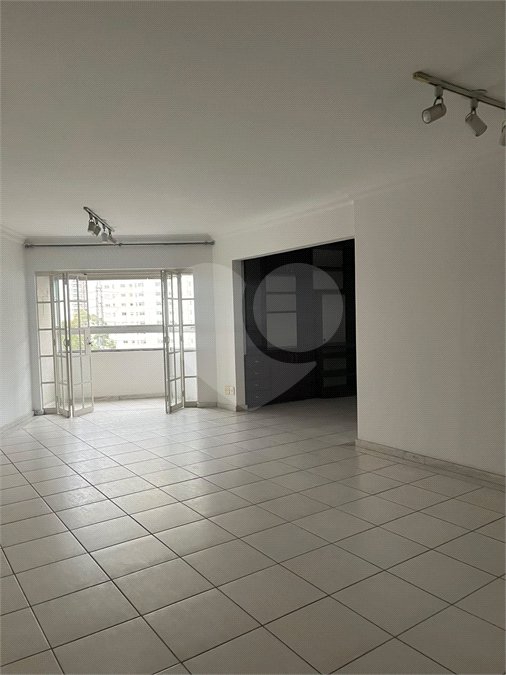 Apartamento à venda com 3 quartos, sendo 1 suíte,  em Bela Aliança, São Paulo, SP
