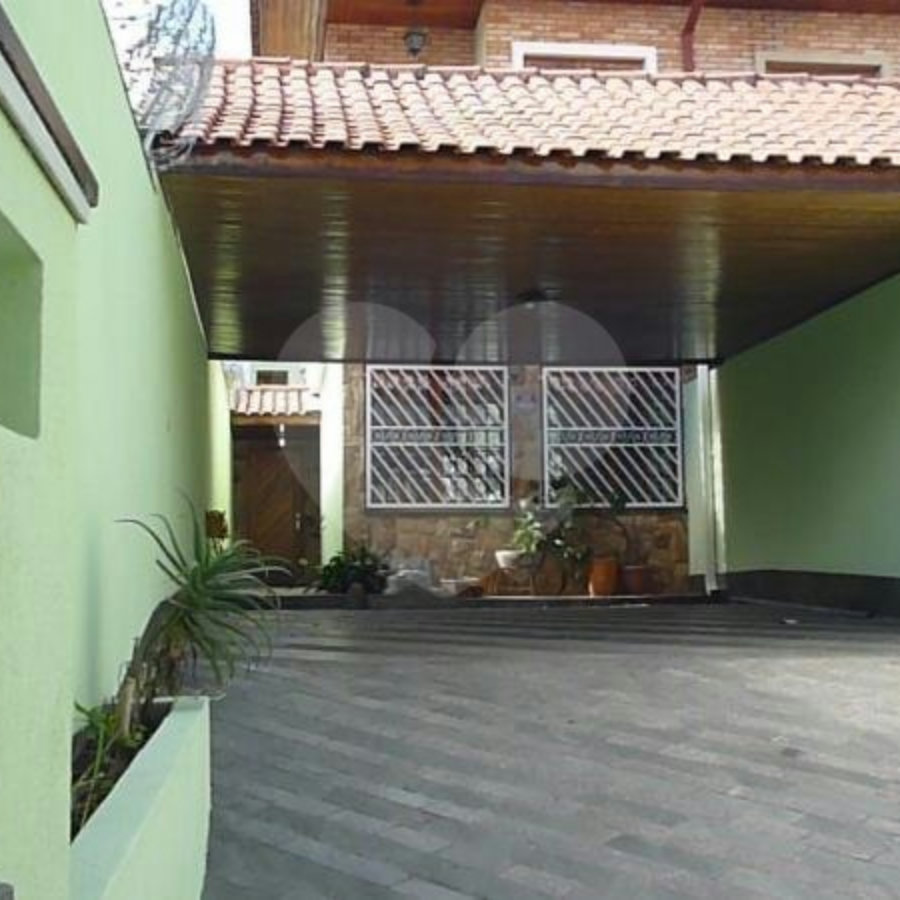 Sobrado à venda com 3 suítes em Vila Mazzei, São Paulo, SP
