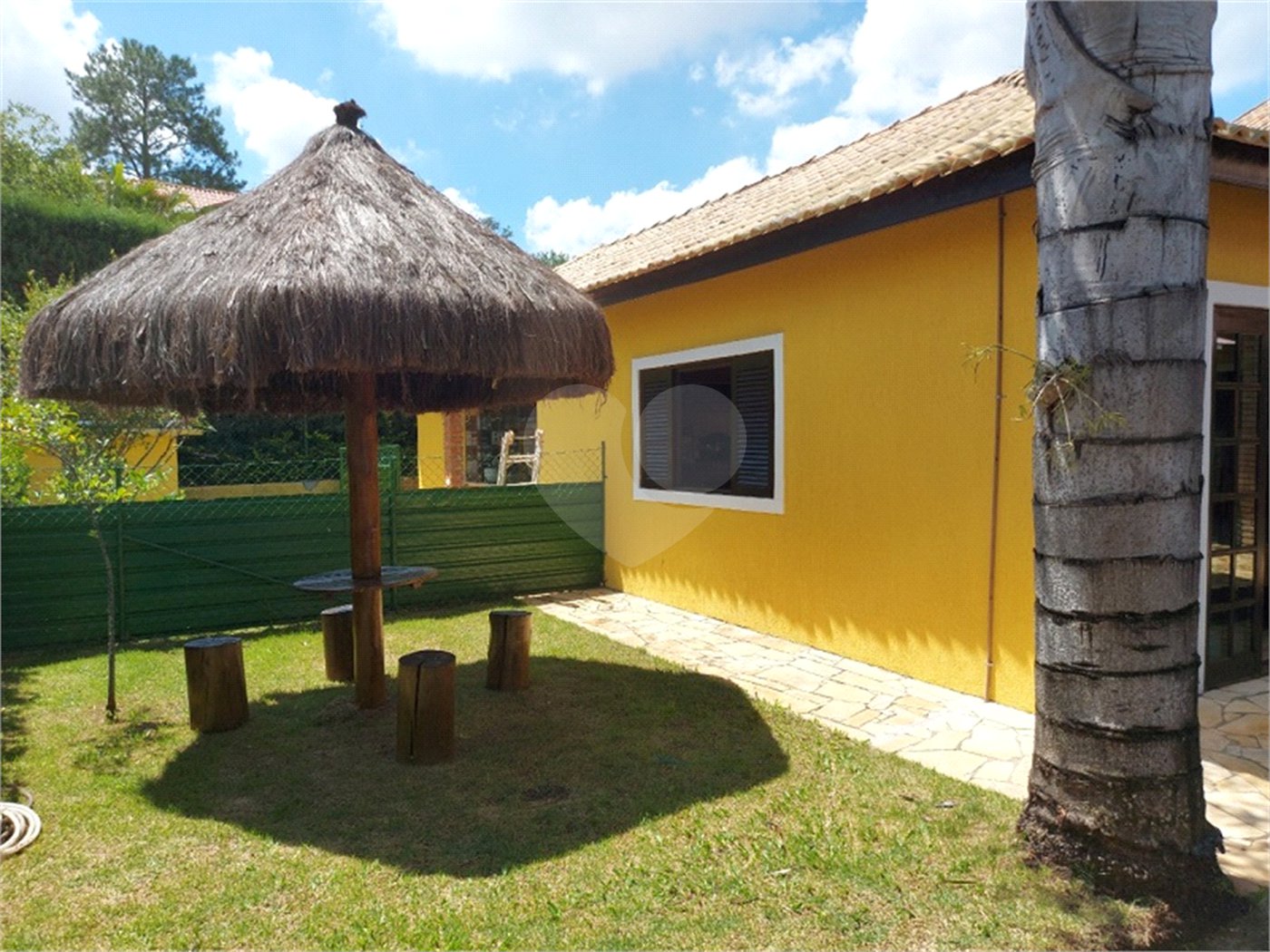 Casa à venda com 5 suítes em Canguera, São Roque, SP