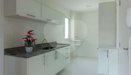 Casa à venda com 2 quartos no condomínio Severa, São Paulo - SP