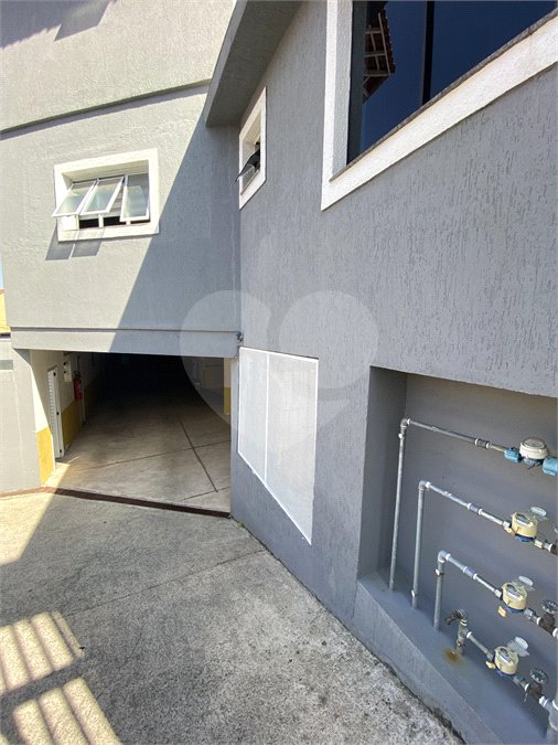 Casa à venda com 3 quartos, sendo 1 suíte, no condomínio Ana Carolina, São Paulo - SP