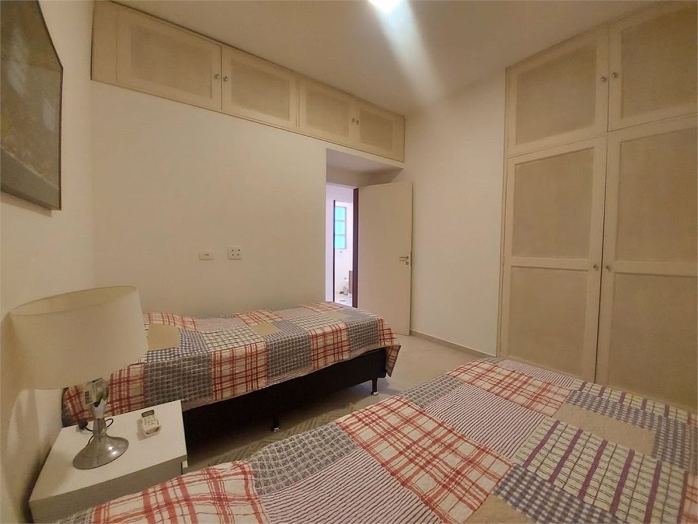 Apartamento com 4 dormitórios à venda, 120 m² por R$ 700.000,00 - Pitangueiras - Guarujá/SP