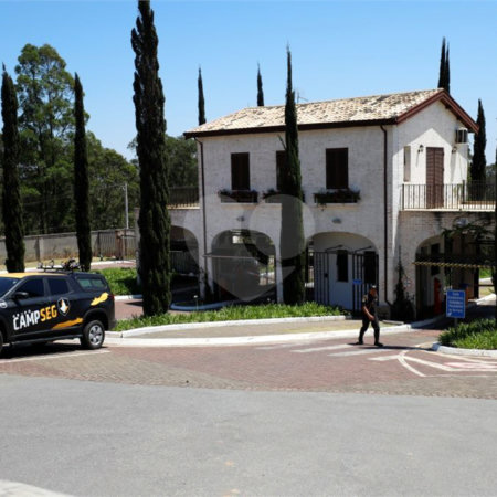 Terreno à venda com 1 suíte no condomínio Campo de Toscana, Vinhedo - SP