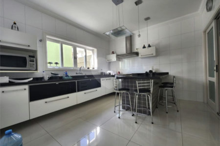 Casa à venda com 3 suítes no condomínio Villagio Di Verona, Vinhedo - SP
