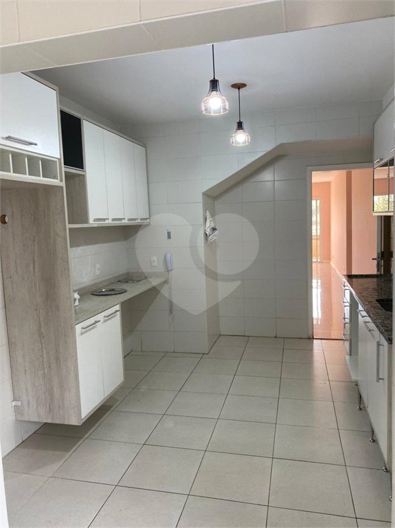 Apartamento à venda com 4 quartos, sendo 2 suítes, em Paraíso do Morumbi, São Paulo, SP