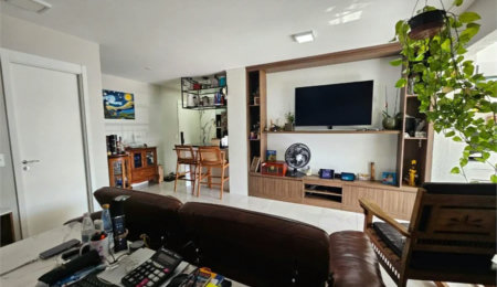 Apartamento à venda com 2 suítes em Vila Anastácio, São Paulo, SP