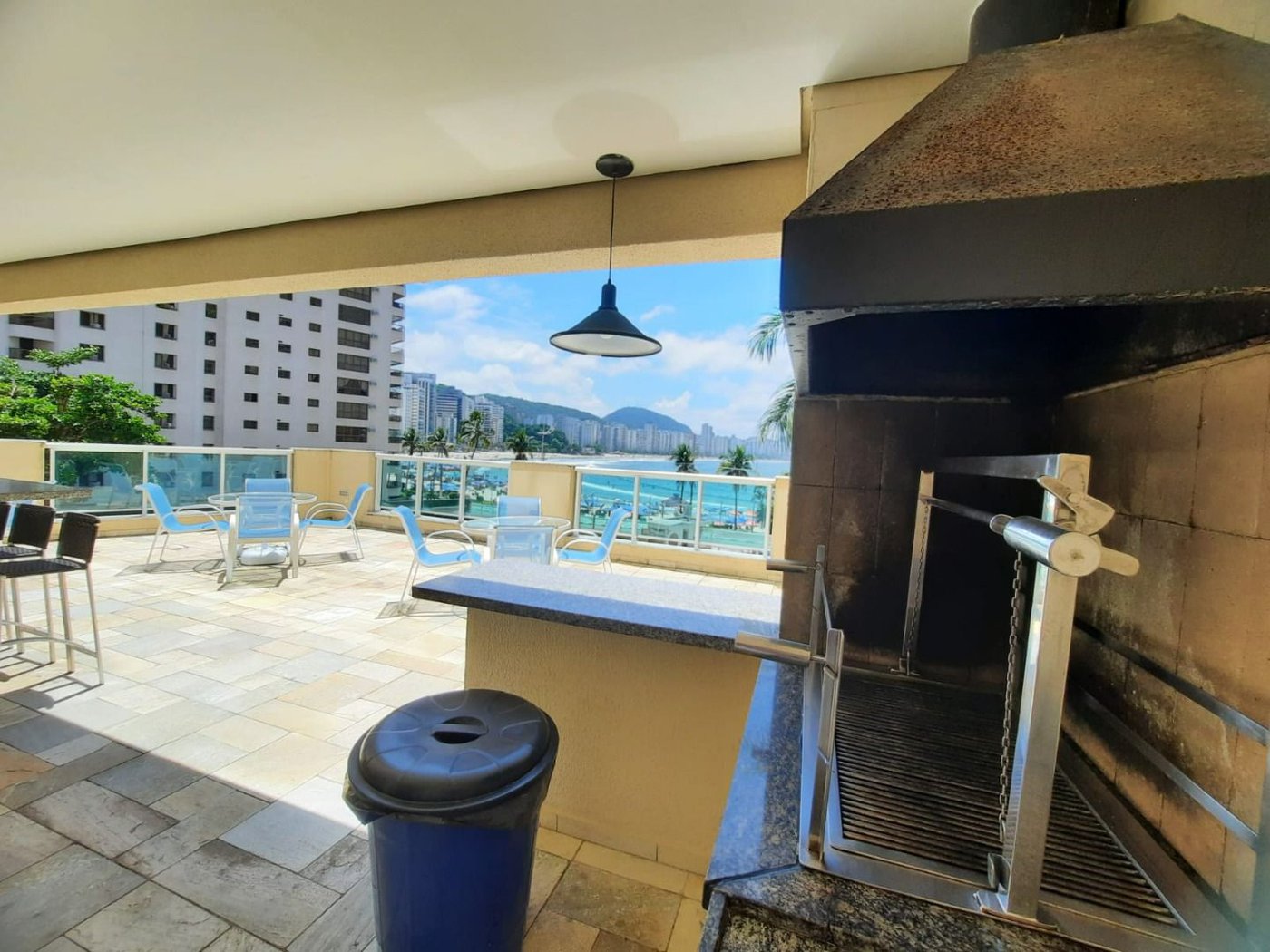 Cobertura à venda, 196 m² por R$ 2.200.000,00 - Jardim Las Palmas - Guarujá/SP