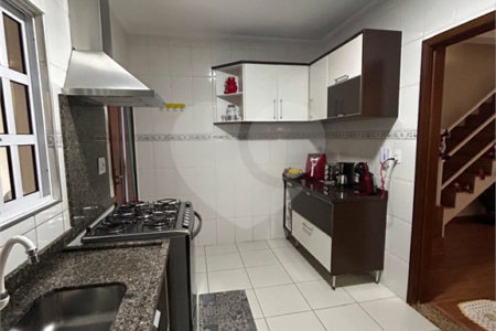 Casa à venda com 3 quartos, sendo 1 suíte,  no condomínio Jardim Europa, Mogi das Cruzes - SP