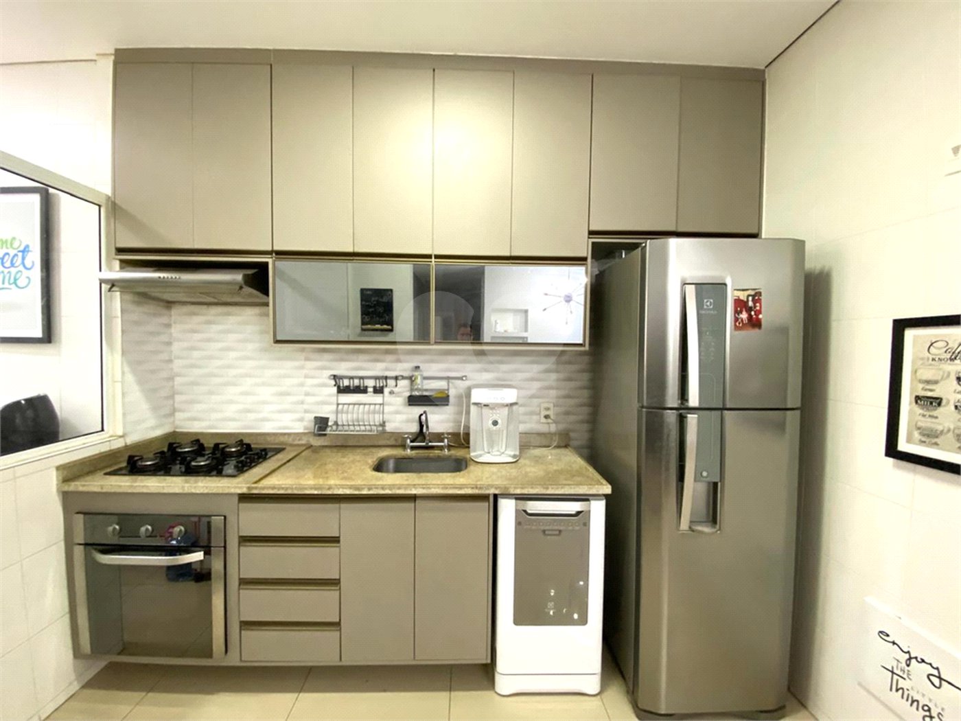 Apartamento à venda com 2 quartos, sendo 1 suíte,  em Jardim Caboré, São Paulo, SP